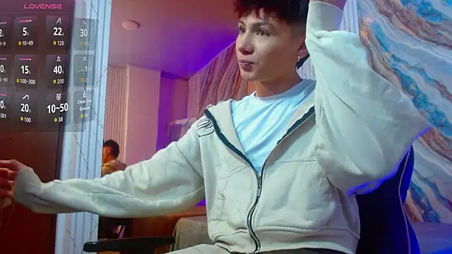 cooper tay online show from June 11, 2026, 5:26 am