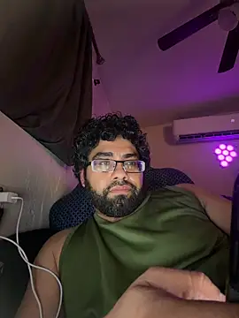 CloudyPapi Downlow online show from June 11, 2026, 2:53 am