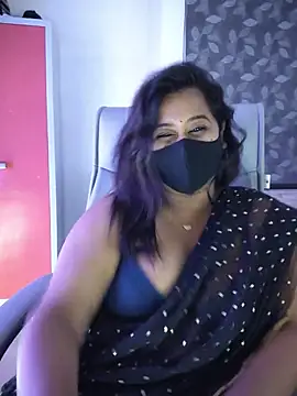 beauty lisa- online show from July 8, 2026, 8:53 pm
