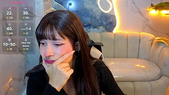 Lily Tx online show from July 30, 2026, 12:48 pm