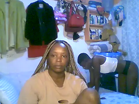 Snapshot of Ladysweetness23 chatting on June 27, 2026, 4:29 am Ladysweetness23 online show from June 27, 2026, 4:29 am
