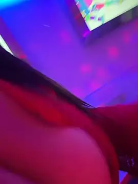NiaBeurette online show from July 8, 2026, 4:24 am