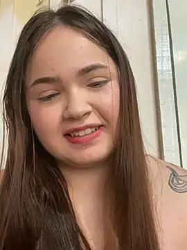 Snapshot of bella__hott chatting on July 30, 2026, 10:47 am bella hott online show from July 30, 2026, 10:47 am