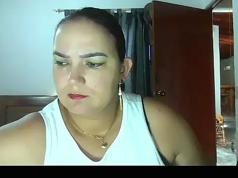 Snapshot of Ariel_691 chatting on July 24, 2026, 7:54 pm Ariel 691 online show from July 24, 2026, 7:54 pm