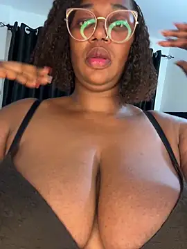 Honeylust26 online show from June 18, 2026, 11:59 am