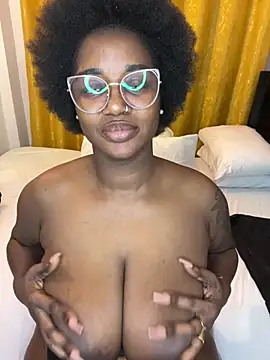 Honeylust26 online show from July 28, 2026, 3:21 pm