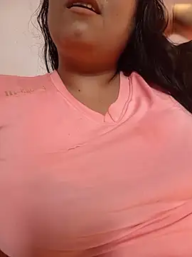 alebella-2002 online show from June 14, 2026, 9:27 pm