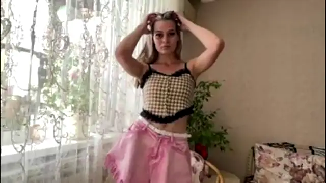 Snapshot of Linalk_flor chatting on June 14, 2026, 12:06 pm Linalk flor online show from June 14, 2026, 12:06 pm