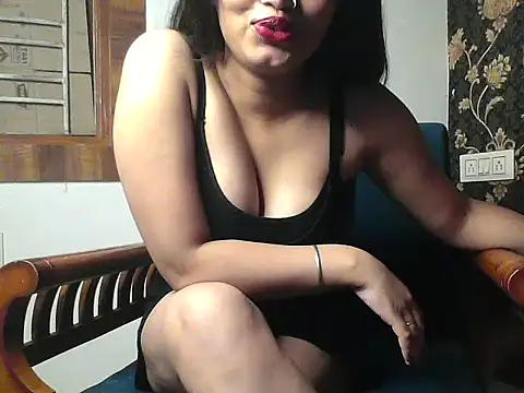 Snapshot of Hott_Rozy69 chatting on June 12, 2026, 2:15 pm Hott Rozy69 online show from June 12, 2026, 2:15 pm