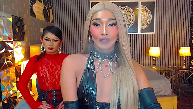 Snapshot of DominatAshleyGrey chatting on June 14, 2026, 6:31 pm DominatAshleyGrey online show from June 14, 2026, 6:31 pm