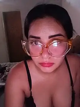 K AriDoll online show from June 14, 2026, 5:25 pm