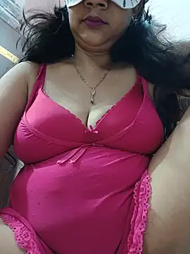 Snapshot of rashmi007 chatting on June 28, 2026, 1:50 pm rashmi007 online show from June 28, 2026, 1:50 pm
