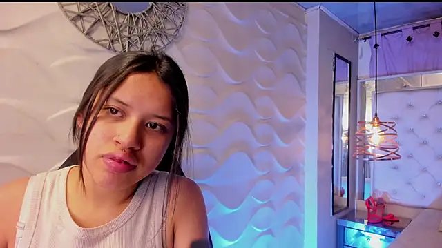 Snapshot of Tifanny-Val chatting on June 30, 2026, 12:38 pm Tifanny-Val online show from June 30, 2026, 12:38 pm