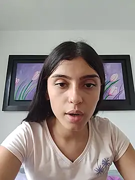 Susy Doll1 online show from July 20, 2026, 9:06 pm