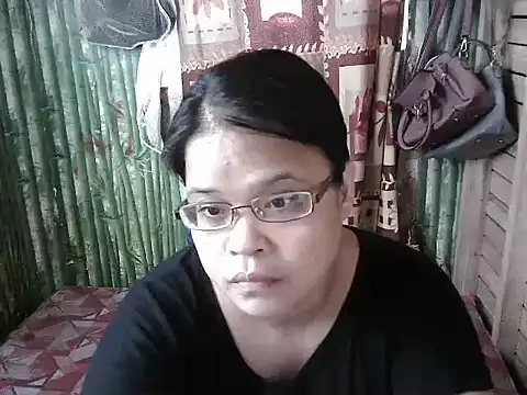 hottiebabe41 online show from July 1, 2026, 7:41 am