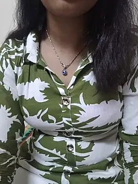 Snapshot of Ritika_jha01 chatting on July 31, 2026, 4:48 pm Ritika jha01 online show from July 31, 2026, 4:48 pm