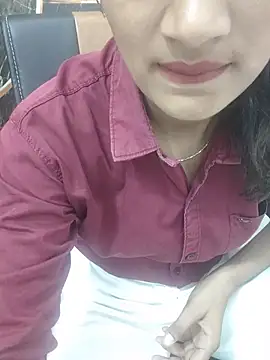 Snapshot of Ritika_jha01 chatting on June 22, 2026, 4:53 am Ritika jha01 online show from June 22, 2026, 4:53 am