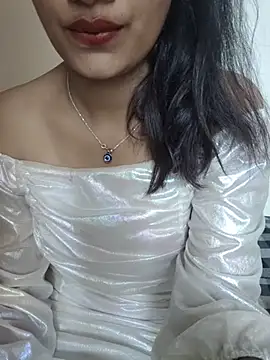 Snapshot of Ritika_jha01 chatting on July 14, 2026, 6:18 am Ritika jha01 online show from July 14, 2026, 6:18 am