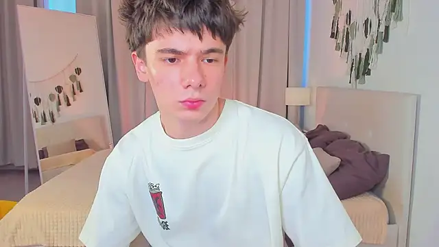 Ethan Crowe online show from July 28, 2026, 3:54 pm
