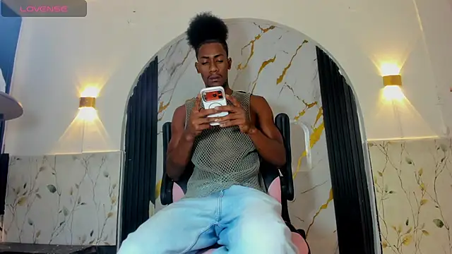 Snapshot of yulian23_ chatting on August 1, 2026, 8:18 pm yulian23 online show from August 1, 2026, 8:18 pm