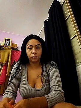  Ana paula  online show from August 6, 2026, 11:33 pm