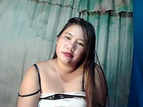 Islandbabe22 online show from June 22, 2026, 1:52 pm