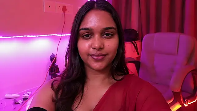 Snapshot of Anushu72 chatting on June 15, 2026, 5:23 pm Anushu72 online show from June 15, 2026, 5:23 pm