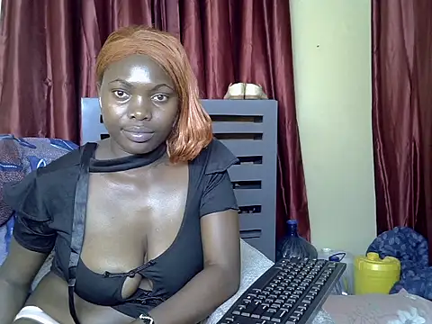 Snapshot of moonlightwonder chatting on July 6, 2026, 4:30 am moonlightwonder online show from July 6, 2026, 4:30 am