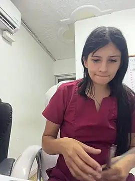 Mia Alanna online show from July 11, 2026, 9:04 pm