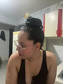 Snapshot of ColombianSexyCouple_ chatting on July 8, 2026, 7:20 am ColombianSexyCouple online show from July 8, 2026, 7:20 am