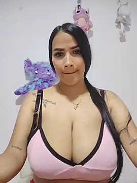 Snapshot of sofia_milky chatting on June 24, 2026, 4:55 am sofia milky online show from June 24, 2026, 4:55 am