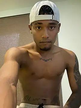 Ydiaz09 online show from June 30, 2026, 3:23 pm