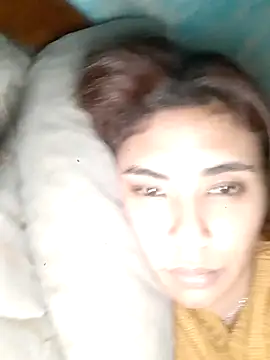 Flor caliente online show from August 3, 2026, 2:34 pm