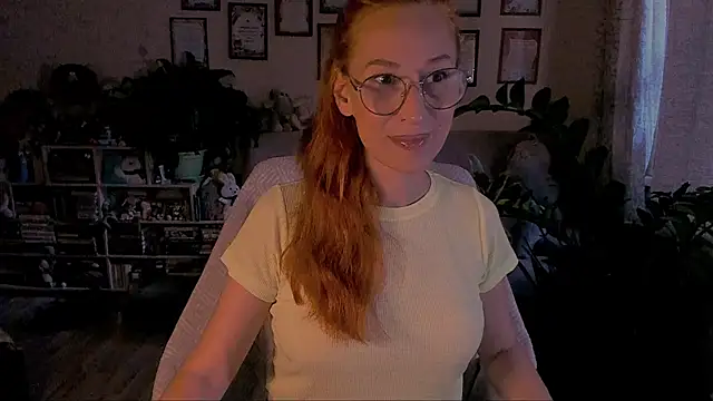 Snapshot of GingerVerdict chatting on July 15, 2026, 4:03 pm GingerVerdict online show from July 15, 2026, 4:03 pm