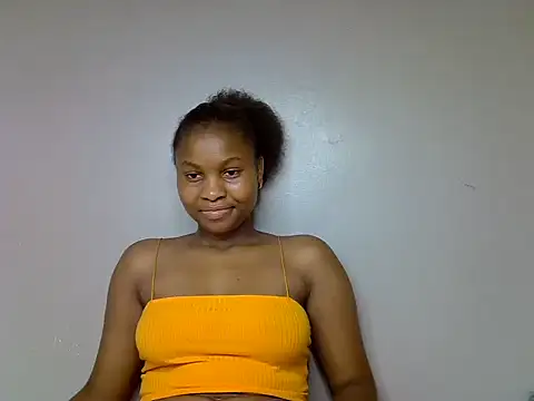 Snapshot of Swt_smiles chatting on June 27, 2026, 5:46 am Swt smiles online show from June 27, 2026, 5:46 am
