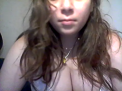 Snapshot of PimientaLimon chatting on July 3, 2026, 5:08 pm PimientaLimon online show from July 3, 2026, 5:08 pm