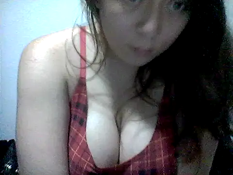 Snapshot of PimientaLimon chatting on June 28, 2026, 3:35 am PimientaLimon online show from June 28, 2026, 3:35 am