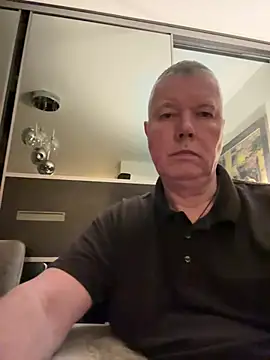 Snapshot of cumboy chatting on February 9, 2026, 11:25 pm cumboy online show from February 9, 2026, 11:25 pm