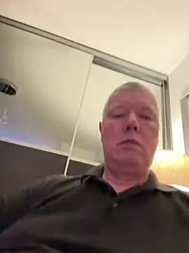 Snapshot of cumboy chatting on January 2, 2025, 8:35 pm cumboy online show from January 2, 2025, 8:35 pm