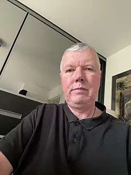 Snapshot of cumboy chatting on May 15, 2026, 11:52 am cumboy online show from May 15, 2026, 11:52 am