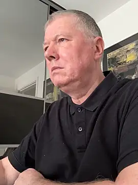 Snapshot of cumboy chatting on February 27, 2026, 11:32 am cumboy online show from February 27, 2026, 11:32 am