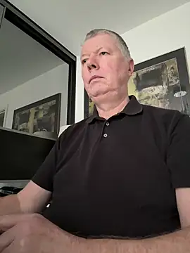 Snapshot of cumboy chatting on December 17, 2024, 12:22 pm cumboy online show from December 17, 2024, 12:22 pm