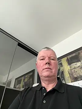 Snapshot of cumboy chatting on January 13, 2025, 11:30 am cumboy online show from January 13, 2025, 11:30 am