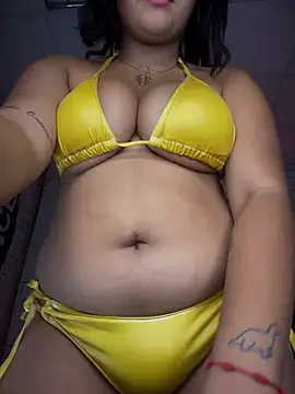 HoneyBunXXX online show from July 18, 2026, 1:09 pm