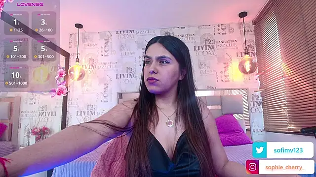 Snapshot of sofi_secrets chatting on July 21, 2026, 12:39 pm sofi secrets online show from July 21, 2026, 12:39 pm