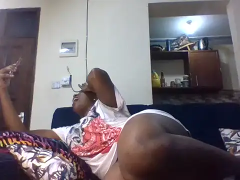 Snapshot of Lovergirlcute chatting on August 5, 2026, 3:50 pm Lovergirlcute online show from August 5, 2026, 3:50 pm