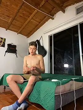 Snapshot of Makell_bundchen chatting on July 29, 2026, 2:33 am Makell bundchen online show from July 29, 2026, 2:33 am