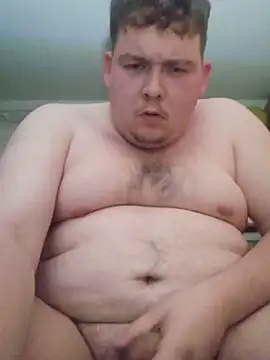 XlucraschX online show from June 16, 2026, 11:16 pm