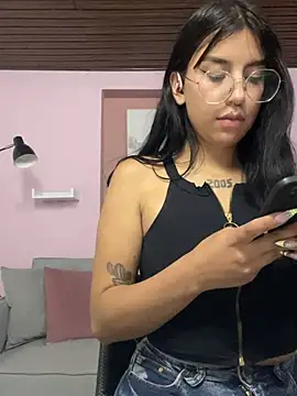 Snapshot of GabyLopez_Pink chatting on July 28, 2026, 3:58 am GabyLopez Pink online show from July 28, 2026, 3:58 am