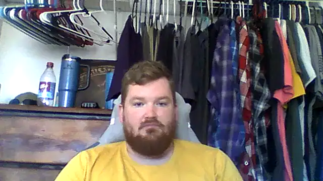 Snapshot of Posiedonis10 chatting on June 17, 2026, 6:18 pm Posiedonis10 online show from June 17, 2026, 6:18 pm